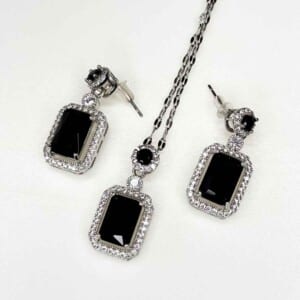 نیم‌ست جواهری نگین دار — درخششِ جادویی برای لحظات خاص برند YSX